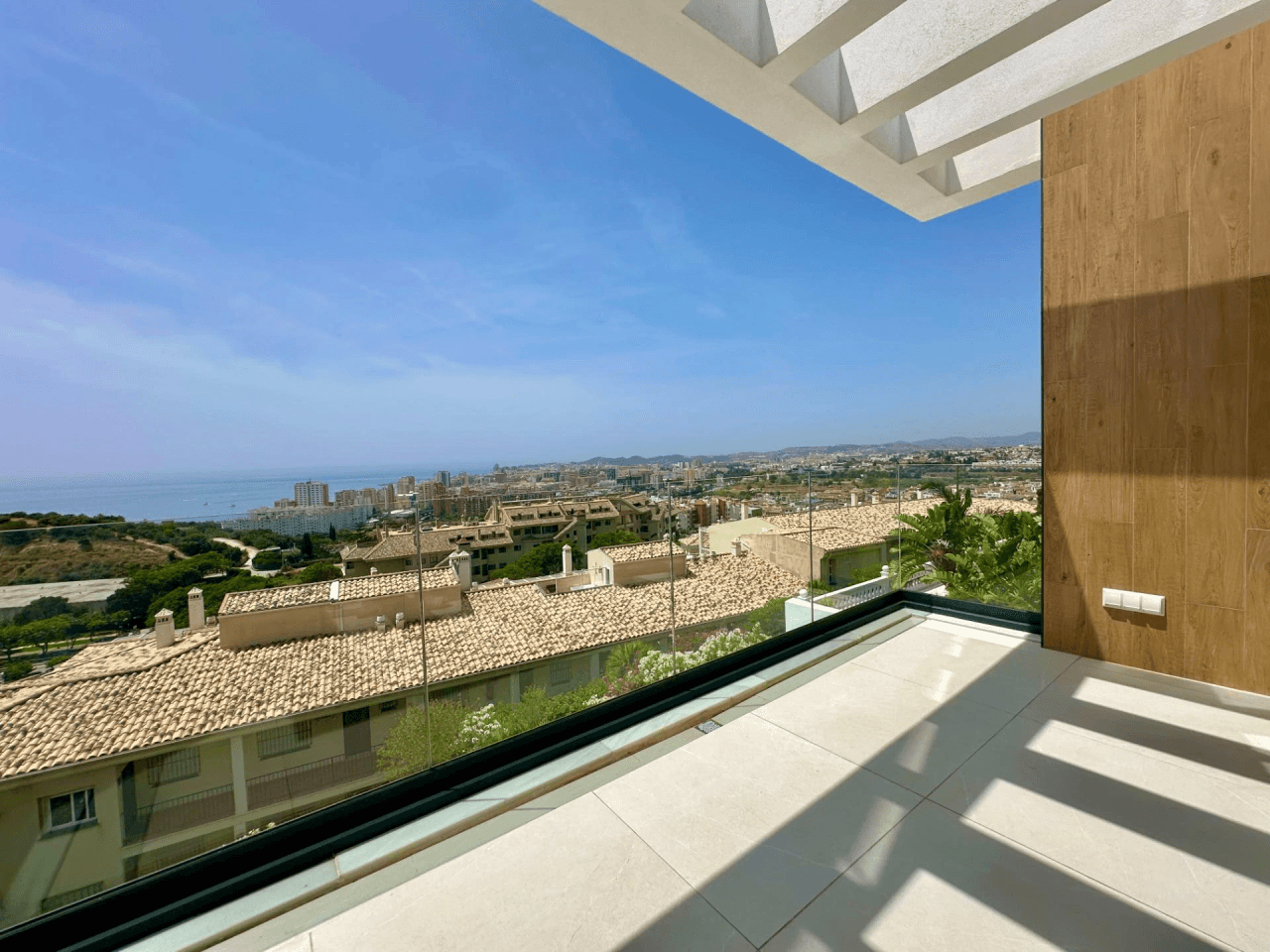 Lyxvillor med fantastisk havsutsikt i Torreblanca – Endast 2 kvar