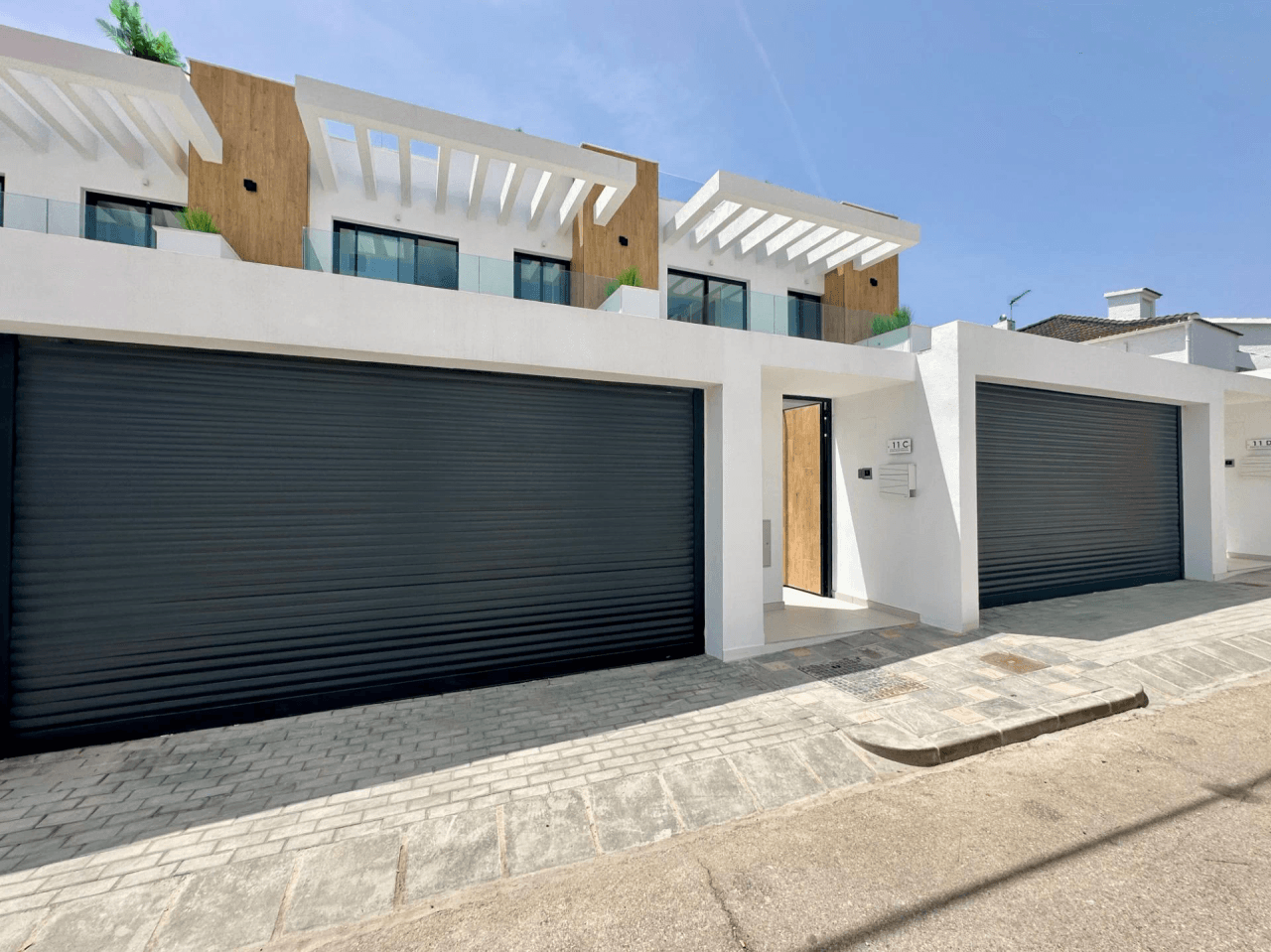 Lyxvillor med fantastisk havsutsikt i Torreblanca – Endast 2 kvar
