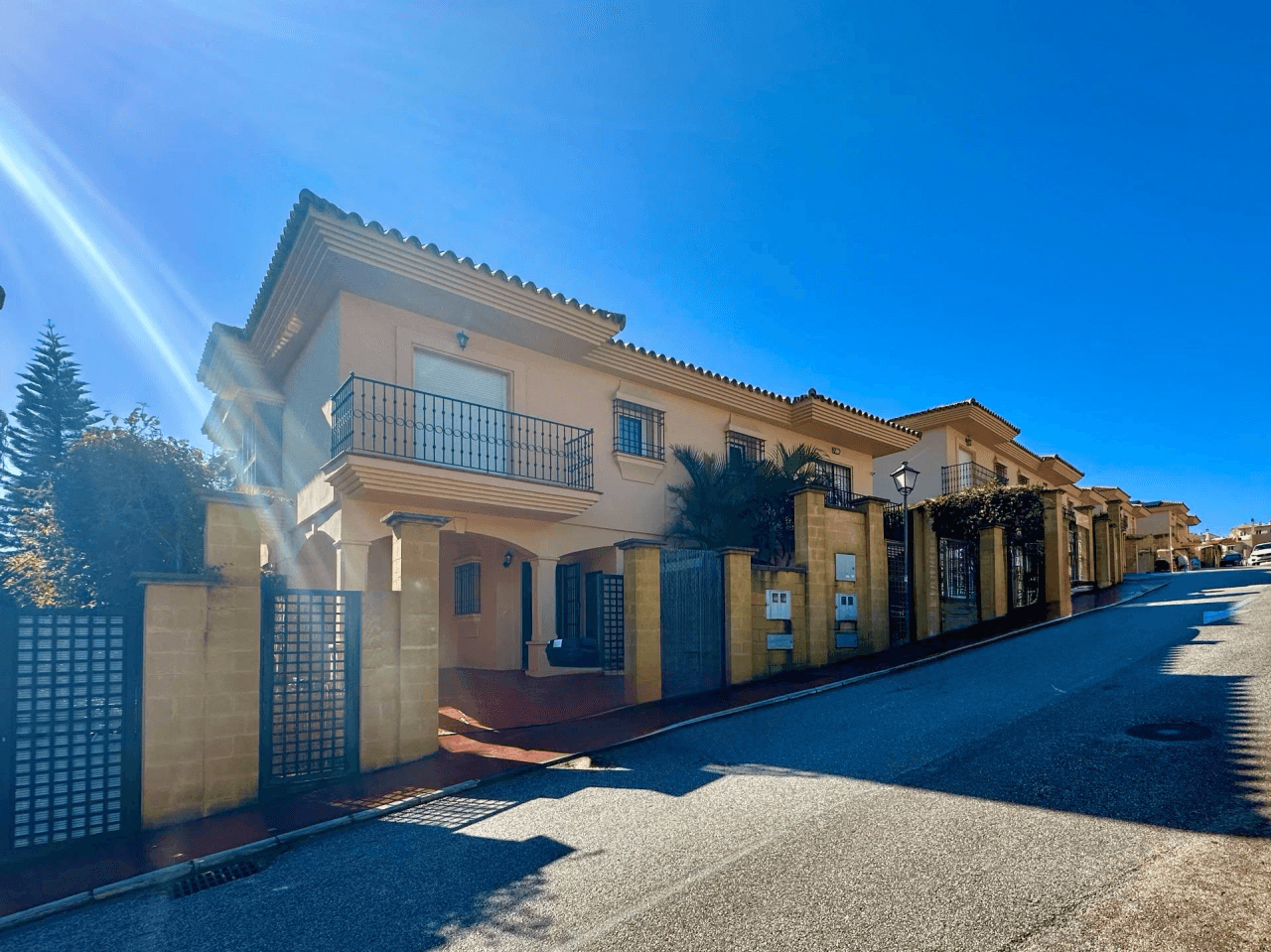 Fastighet i Försäljning i Mijas