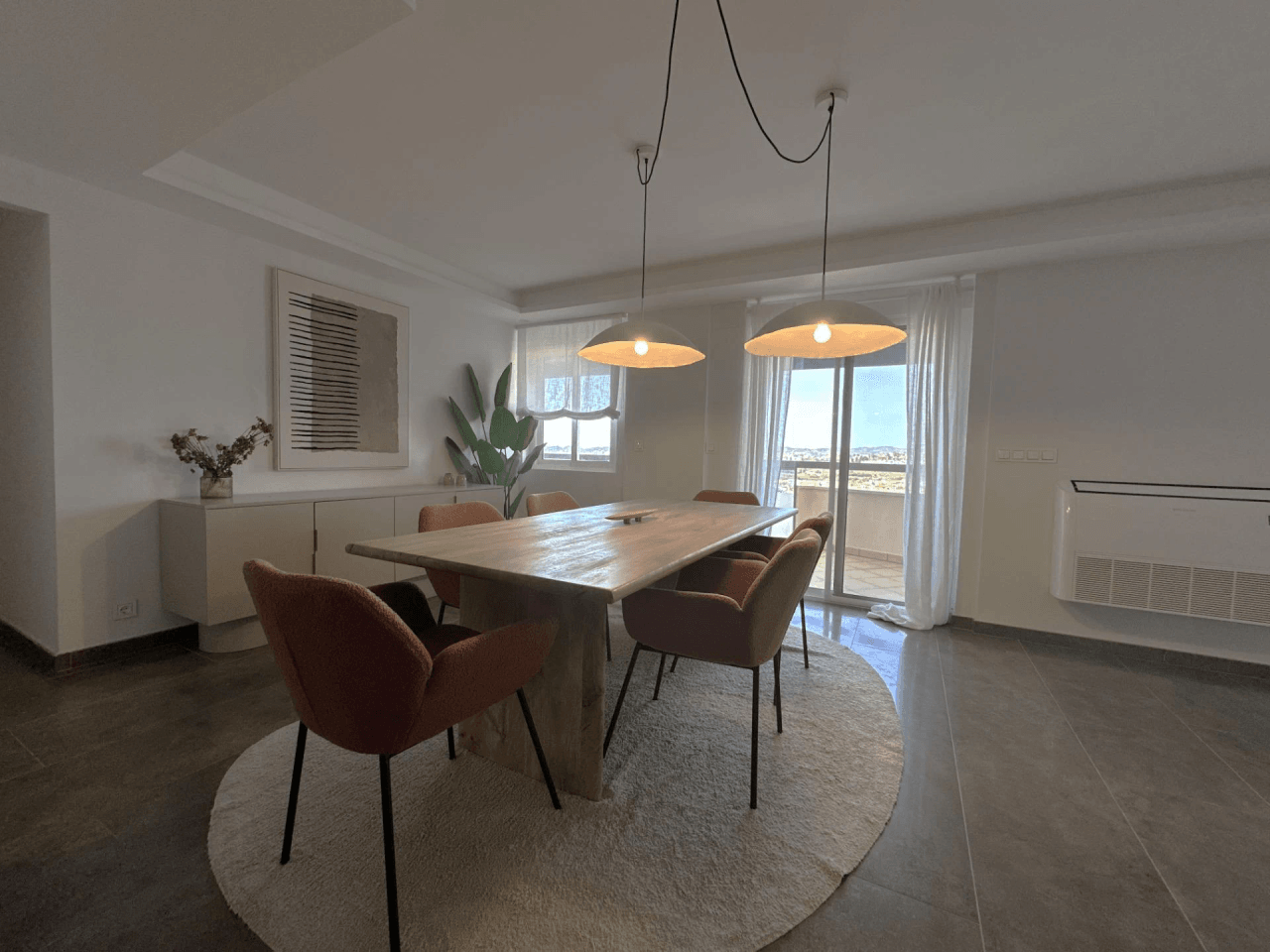 Apartamento muy amplio en Los Pacos con vistas al mar