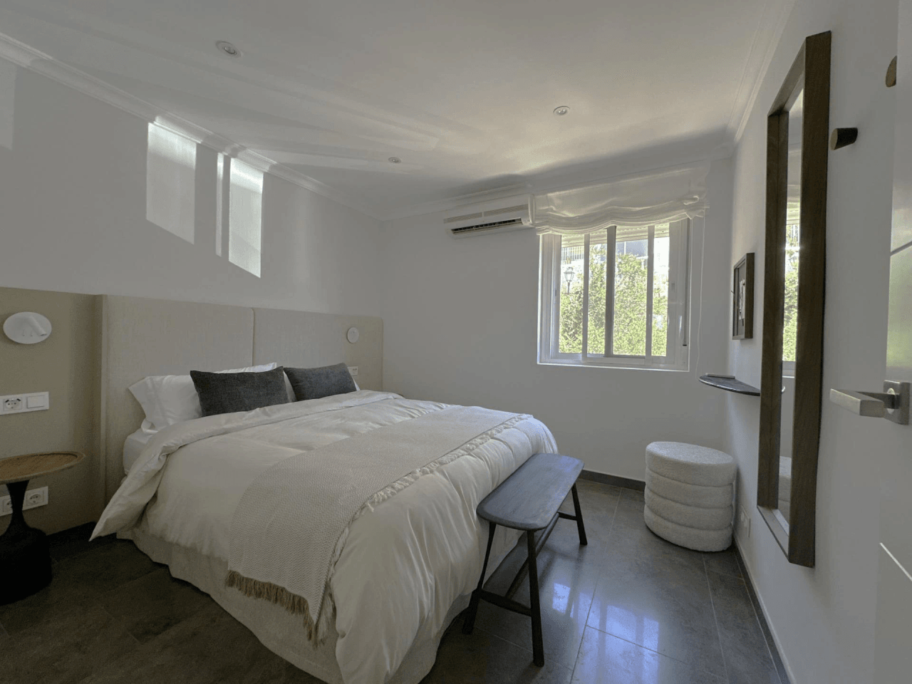 Apartamento muy amplio en Los Pacos con vistas al mar