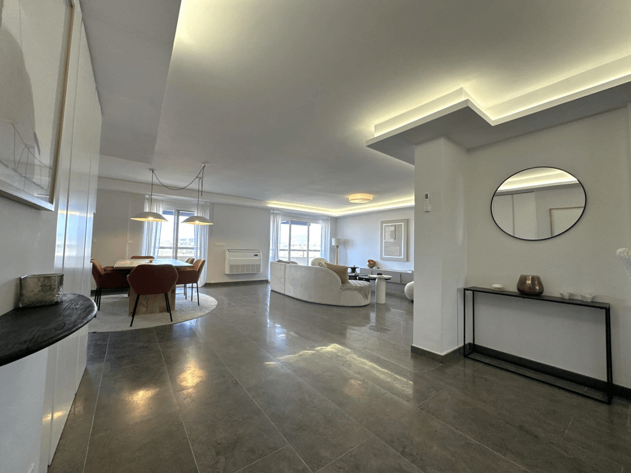Apartamento muy amplio en Los Pacos con vistas al mar