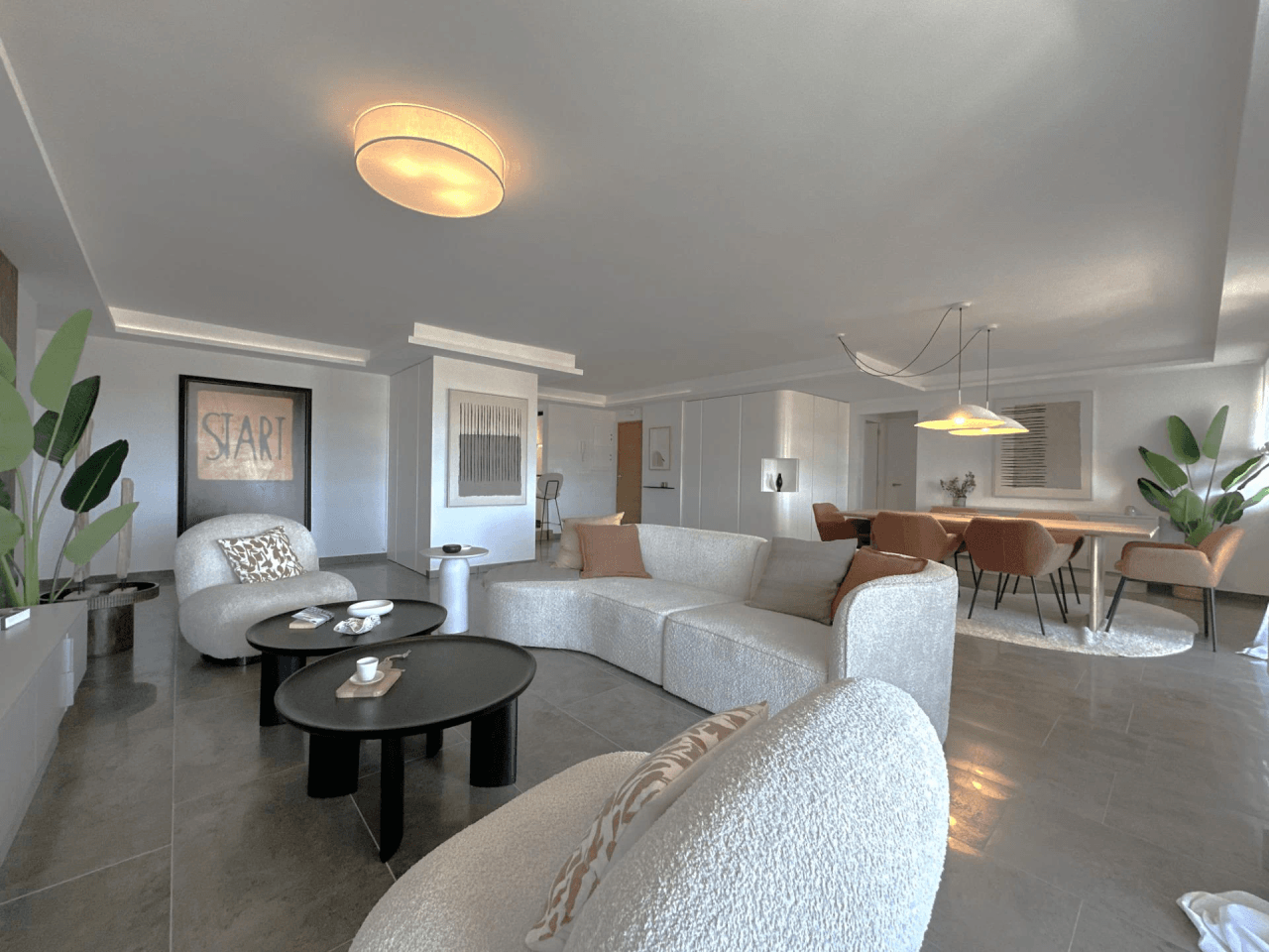 Apartamento muy amplio en Los Pacos con vistas al mar