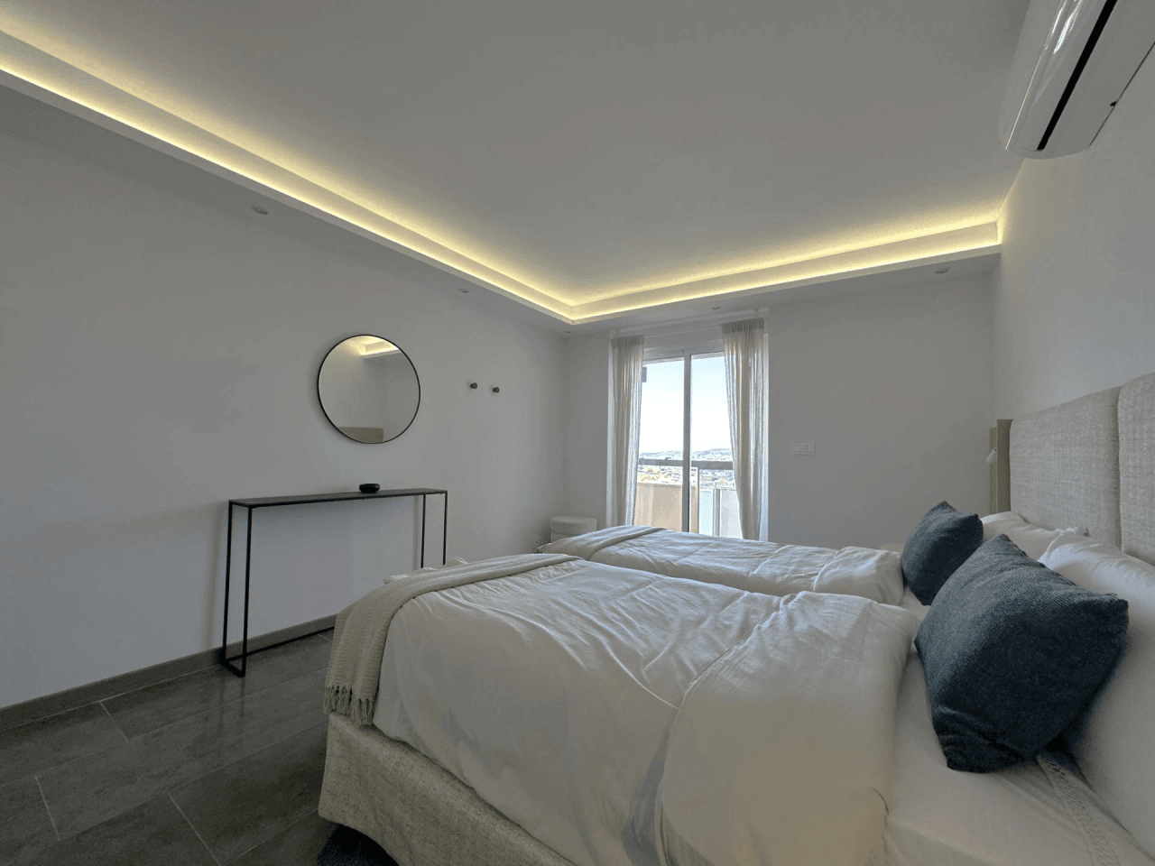 Apartamento muy amplio en Los Pacos con vistas al mar
