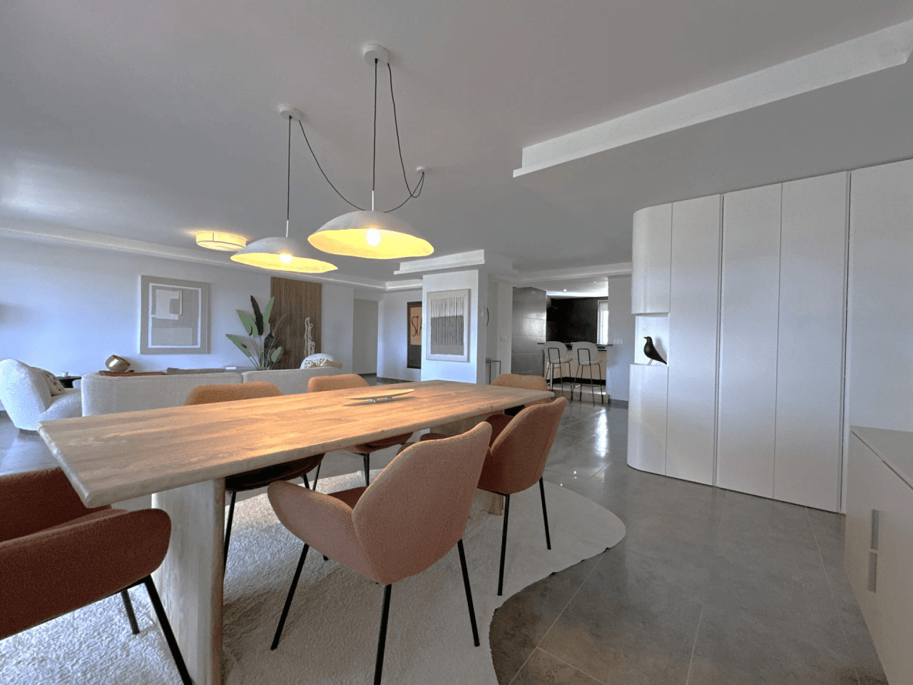 Apartamento muy amplio en Los Pacos con vistas al mar