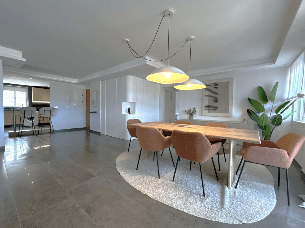 Apartamento muy amplio en Los Pacos con vistas al mar