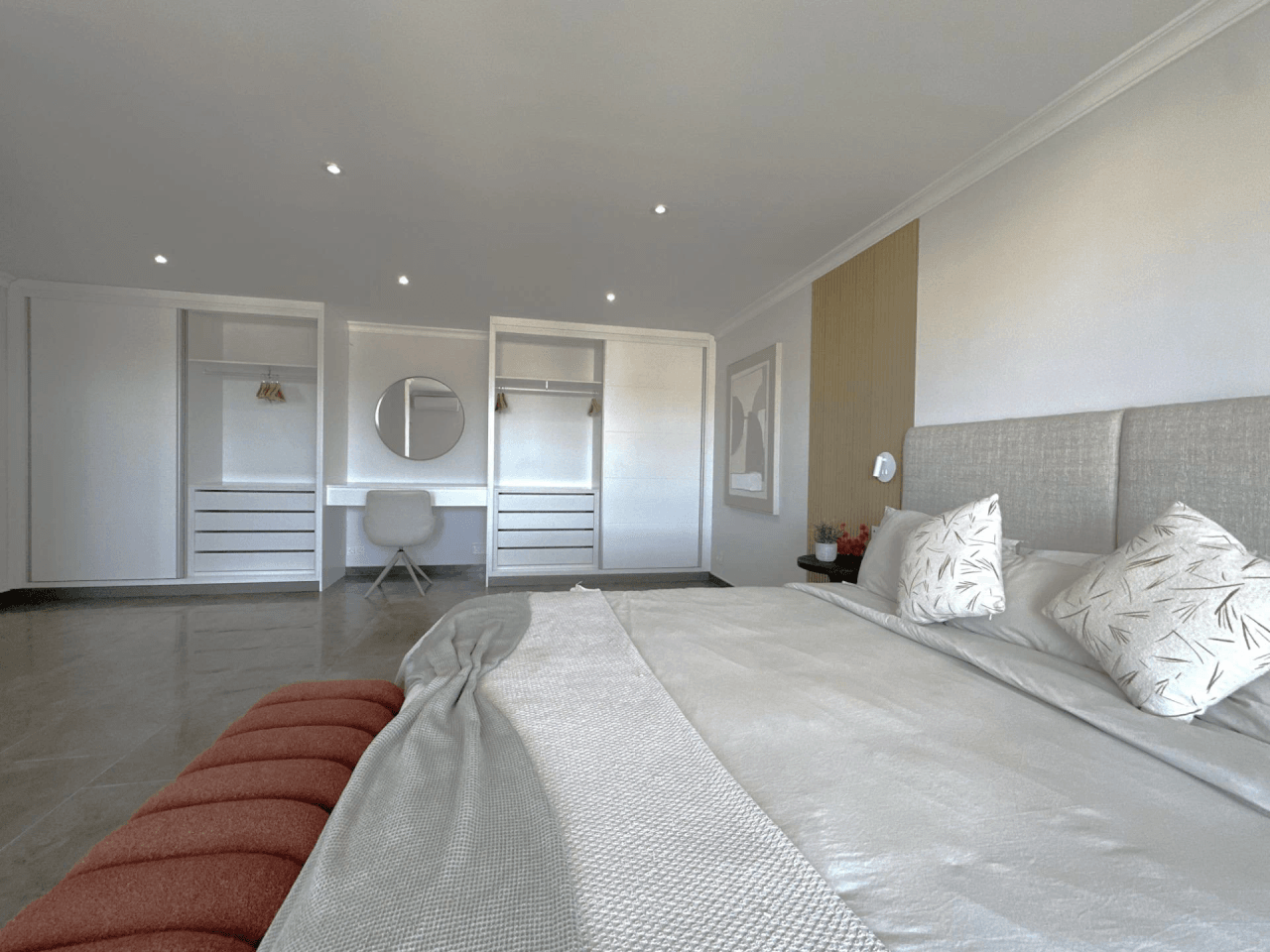 Apartamento muy amplio en Los Pacos con vistas al mar