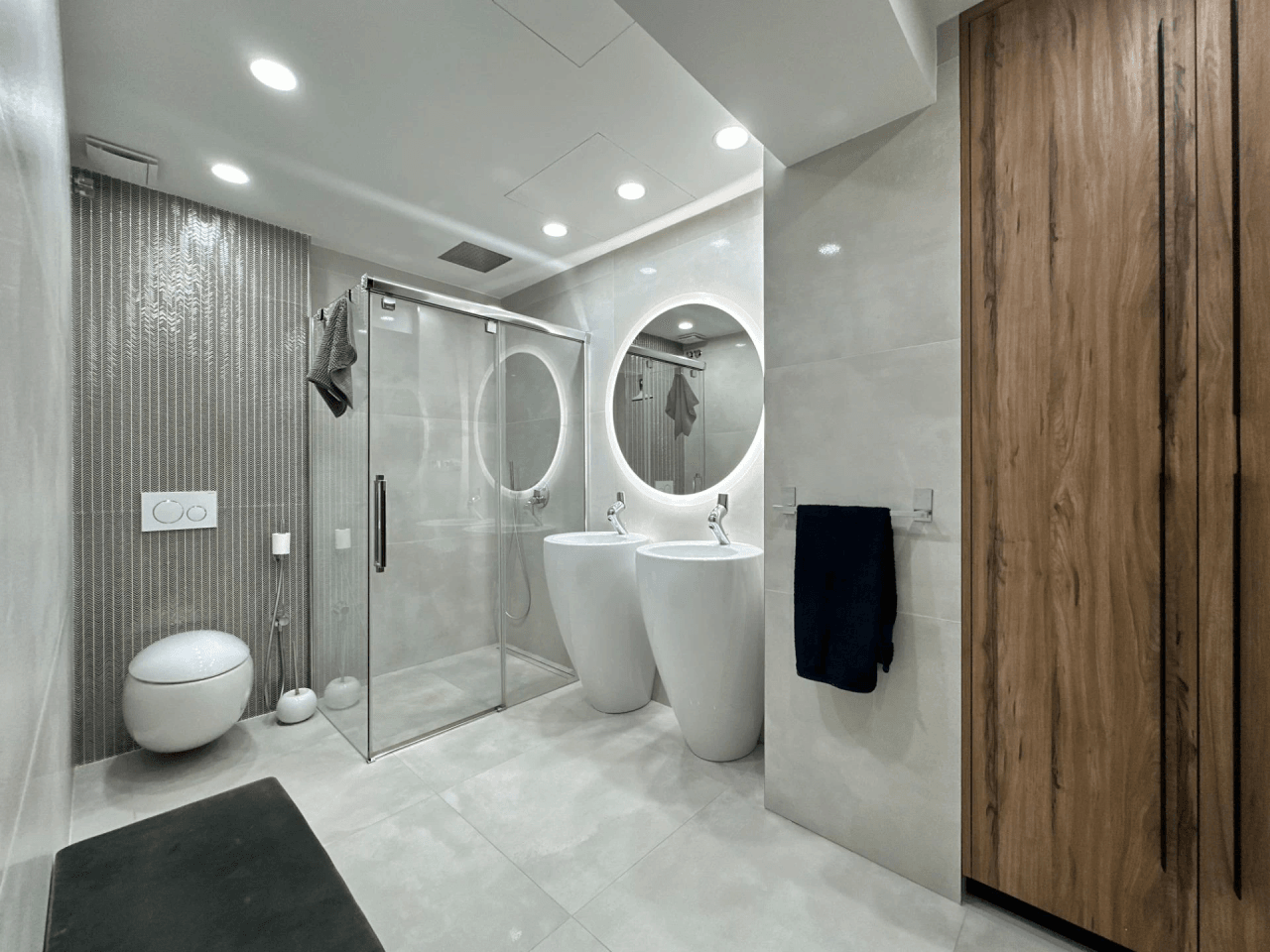 IMPRESIONANTE APARTAMENTO EN EL BAJONDILLO CON GRAN TERRAZA Y PISCINA.
