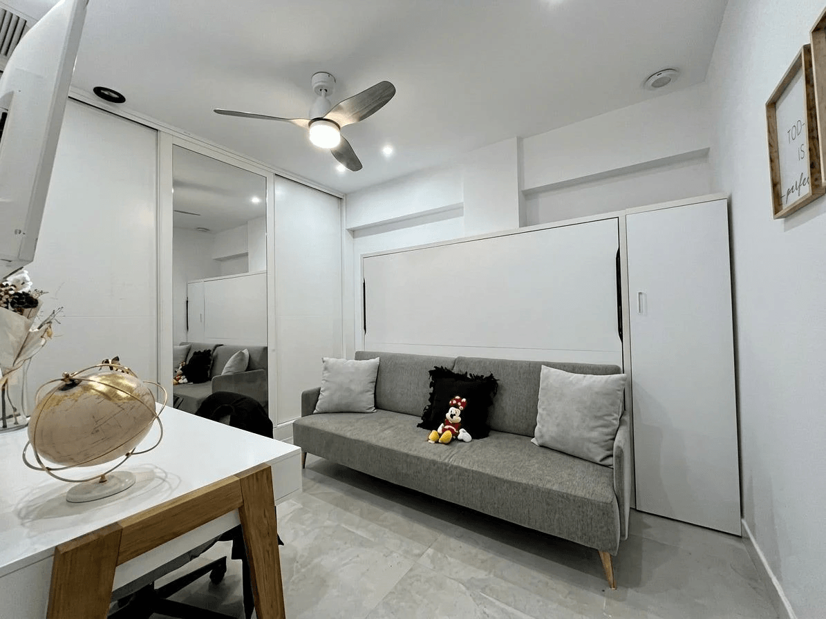 IMPRESIONANTE APARTAMENTO EN EL BAJONDILLO CON GRAN TERRAZA Y PISCINA.